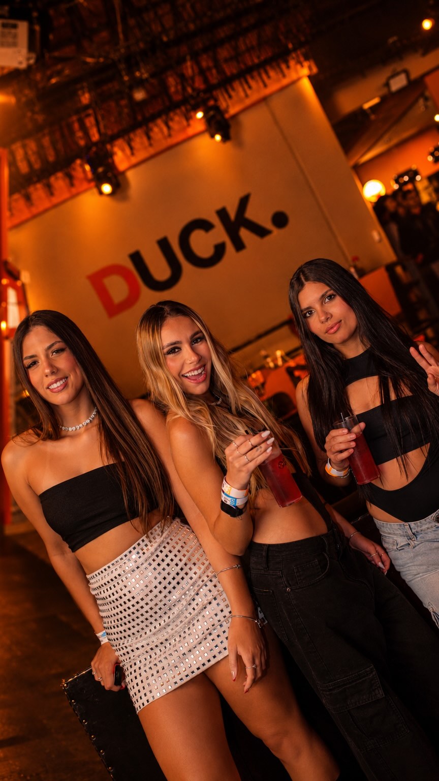 Pagodinho na Duck com Bidinho e convidados