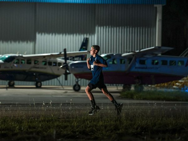 Aero Night Run chega a Campinas com corrida noturna inédita no Aeroporto dos Amarais
