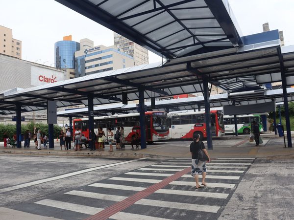 Emdec reforça linhas de ônibus e organiza operação especial no feriado de Finados